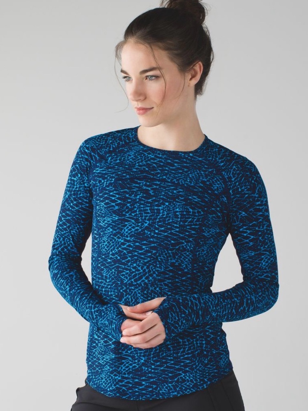 Lululemon Cover Me Long Sleeve
Samba Snake Kayak Blue Hero Blue / Hero Blue✨